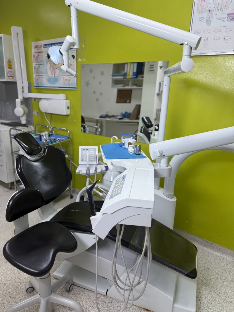 Dental unit